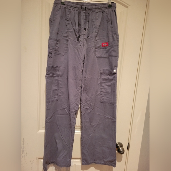 Scrub Pants - Set of 4 - Size Small - Picture 3 of 7